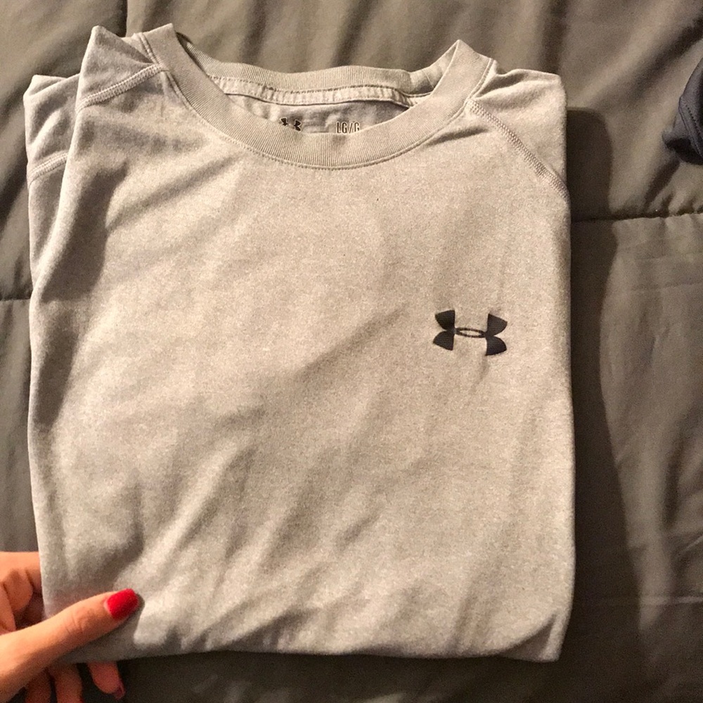 Men’s Under Armor Shirt